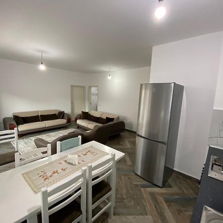 Daily Apartment Тирана Екстериор снимка
