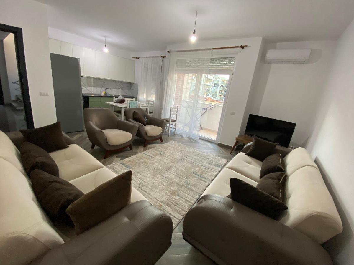 Daily Apartment Тирана Екстериор снимка